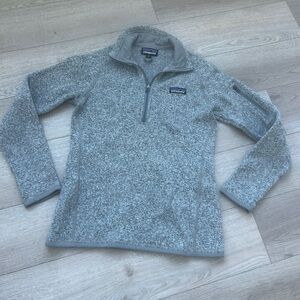 Patagonia Women’s Heathered Gray Fleece Jacket. Better Sweater 1/4-Zip. XSMALL